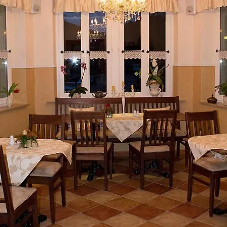 Hotel Zur Post 3*