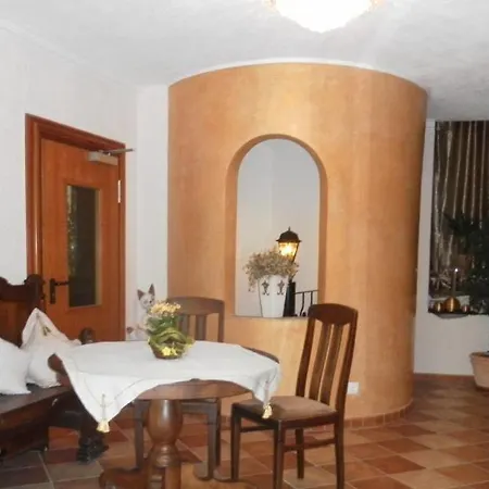 Zur Post מלון Kyllburg