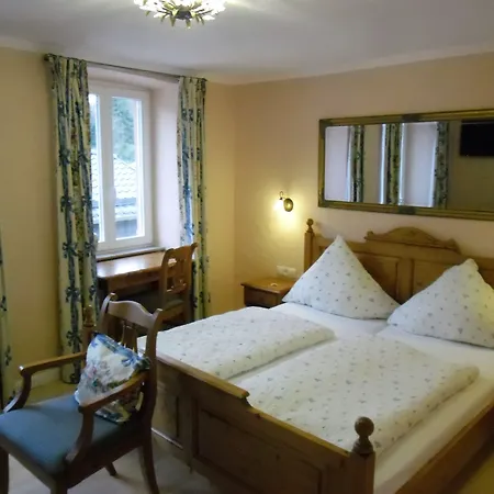 מלון Zur Post Kyllburg